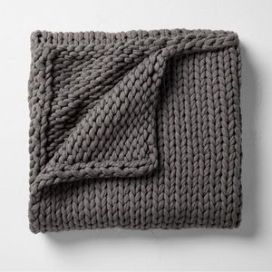 NWOT Casaluna 50"x70" Oversized Solid Bed Throw Dark Gray